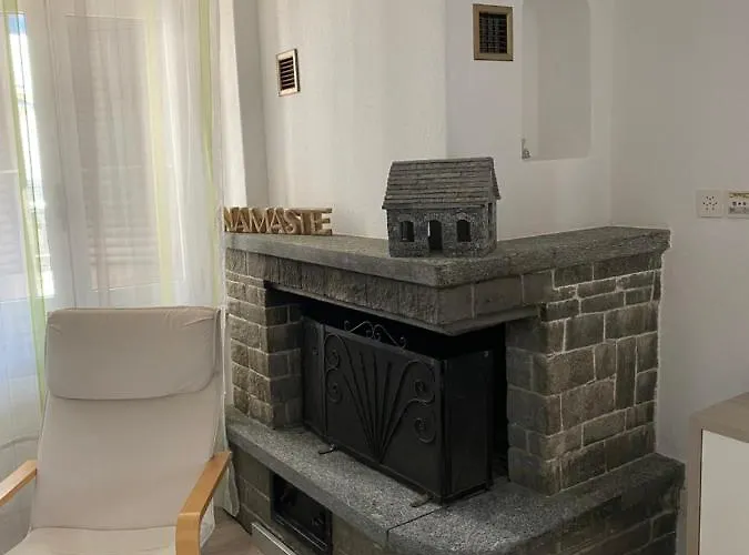 Ferienhaus Casa Rosina - Caramella, Nel Nucleo, Ai Piedi Della Verzasca- Gordola