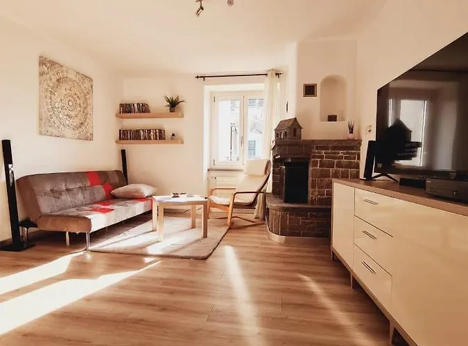 Casa Rosina - Caramella, Nel Nucleo, Ai Piedi Della Verzasca- * غوردولا