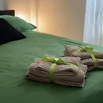 Casa Rosina - Caramella, Nel Nucleo, Ai Piedi Della Verzasca- * Gordola