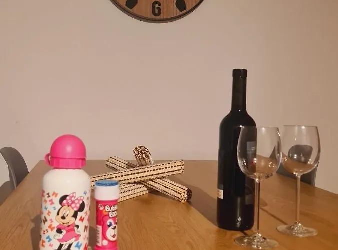 Casa Rosina - Caramella, Nel Nucleo, Ai Piedi Della Verzasca- Hébergement de vacances